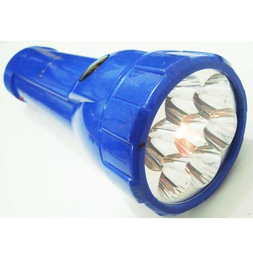 Lanterna recarregável com 6 LEDs