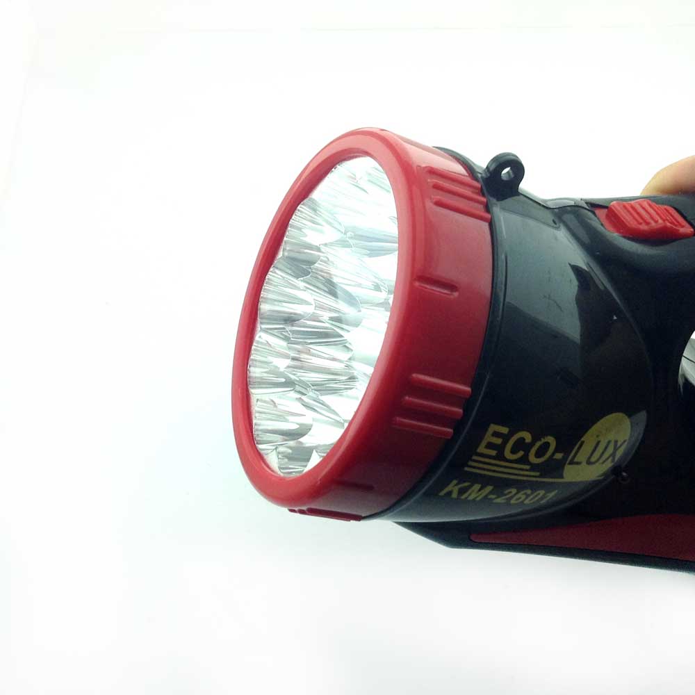 Lanterna Holofote recarregável com 15 LEDs