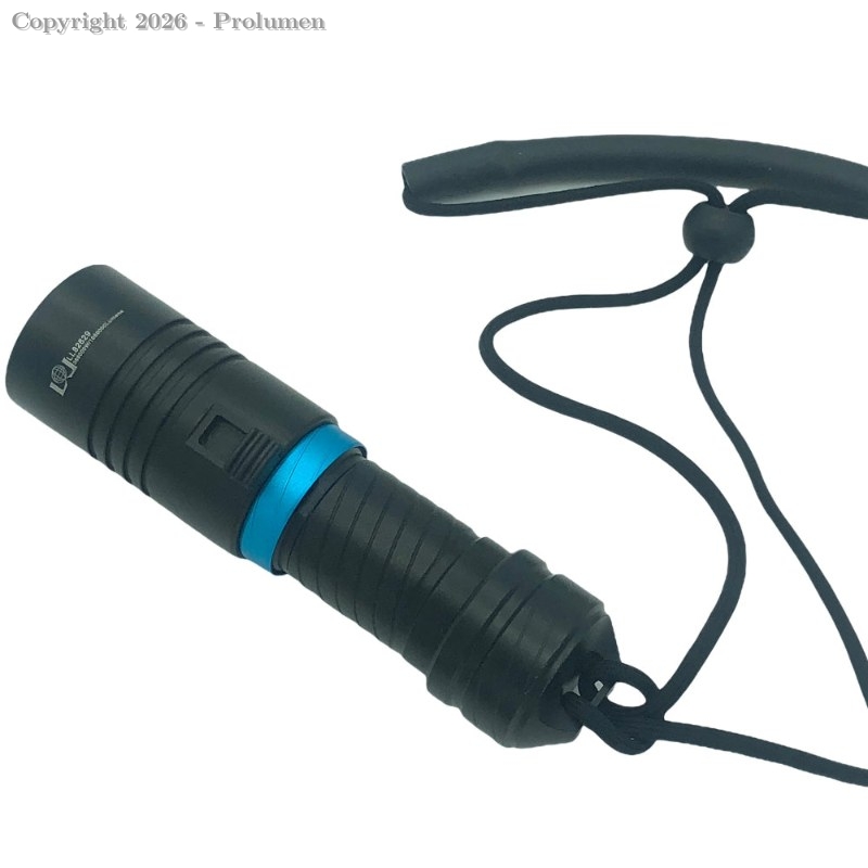 Lanterna LED de mergulho Scuba 550 lm IP68